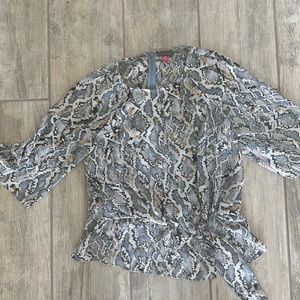 Vince Camuto XS Tie Front Leopard Pattern Blouse